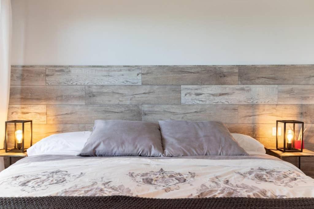 Apartment Viii By Aston Bakio